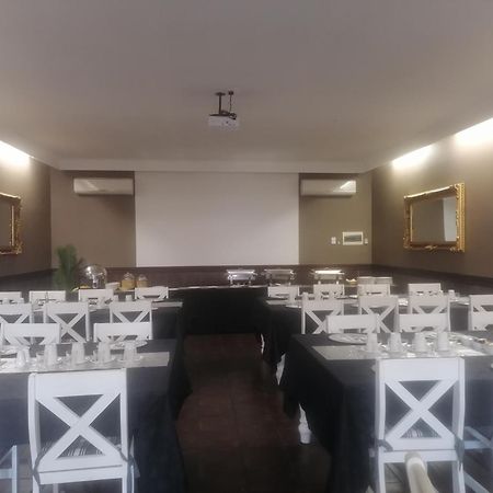 Casa Grande Guest Lodge Brits Eksteriør bilde