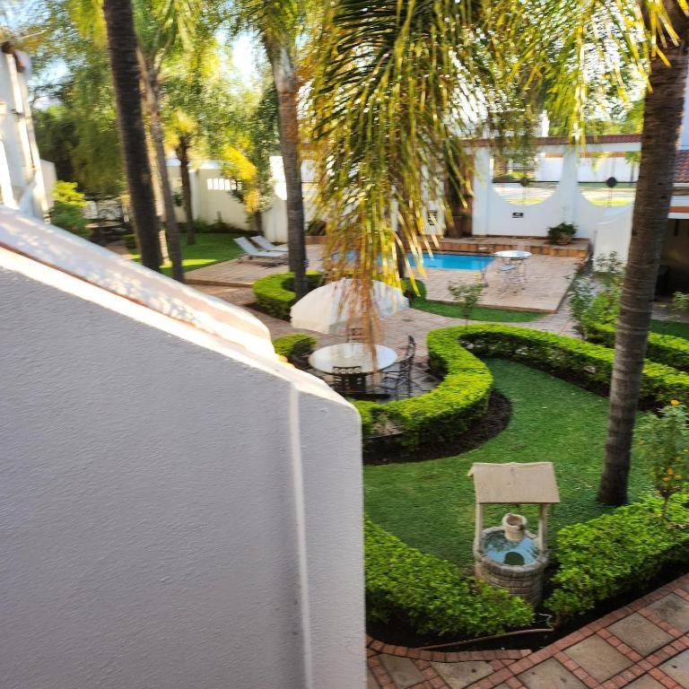 Casa Grande Guest Lodge Brits Eksteriør bilde