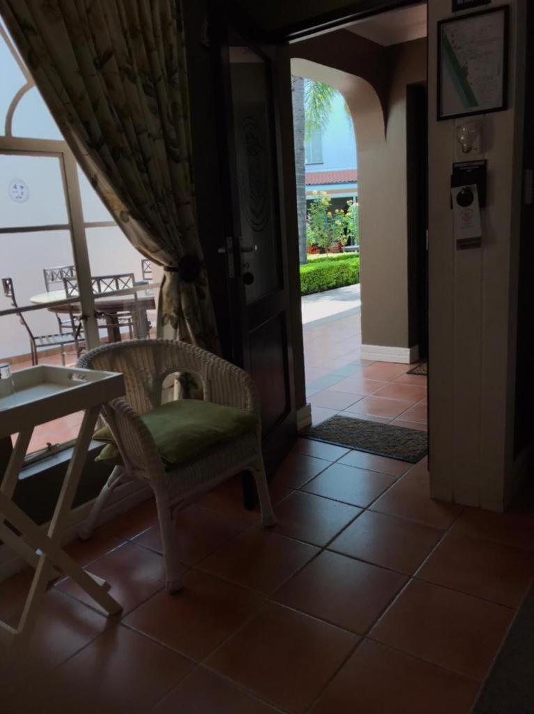 Casa Grande Guest Lodge Brits Eksteriør bilde
